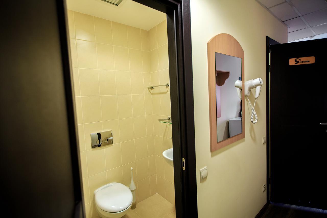 7 Days City Hotel Днепр Экстерьер фото